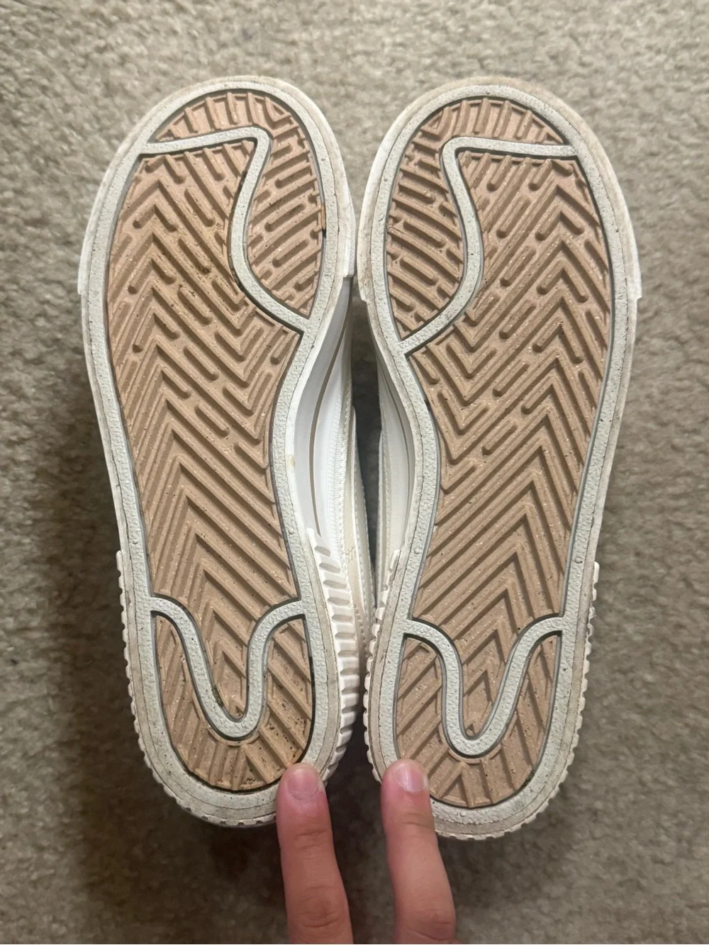 Nike Court Legacy Lift Shoes in Beige (Women’s Size 6.5)